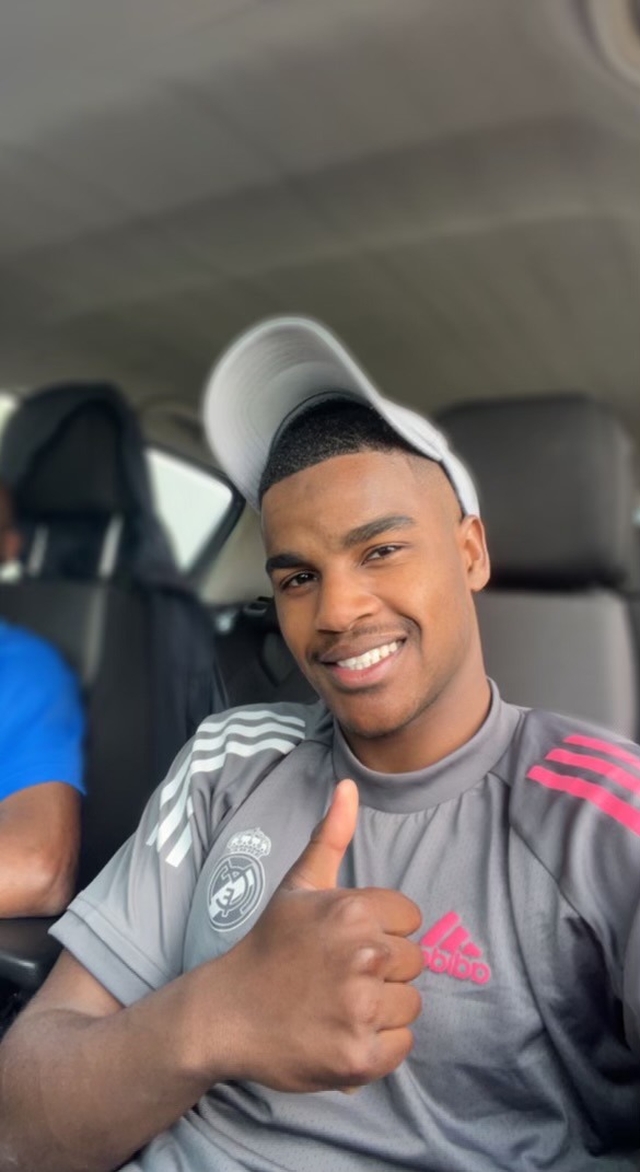 Maksim - Auressio - Tessin | Annonce Rencontre