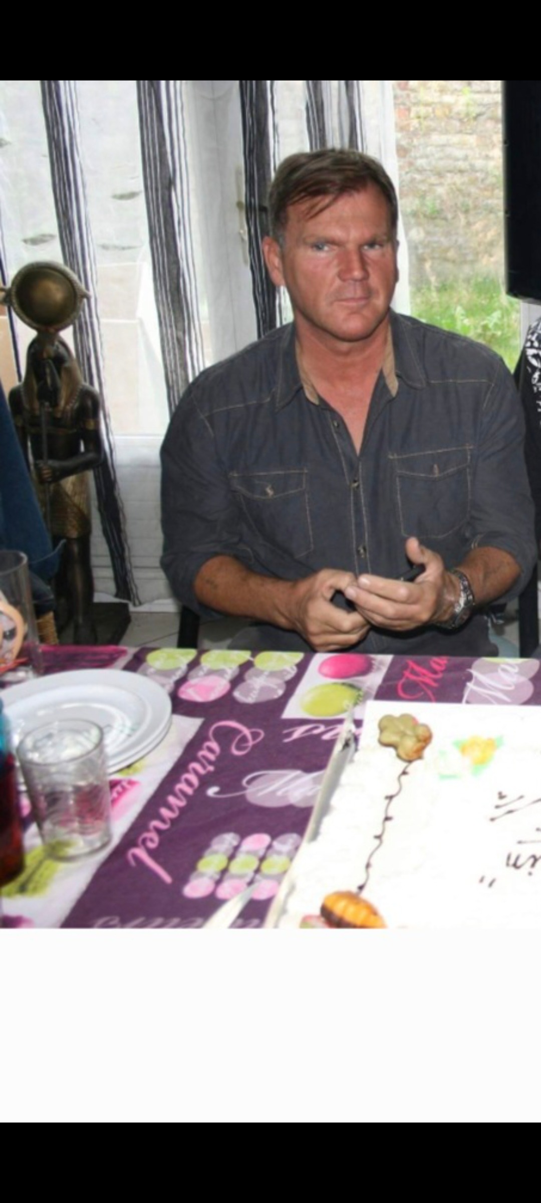 Miles - Ambrì - Tessin | Annonce Rencontre